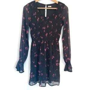 Babydoll Moody Floral Long Sleeve Sheer Arms‎ Mini Dress - Size Small